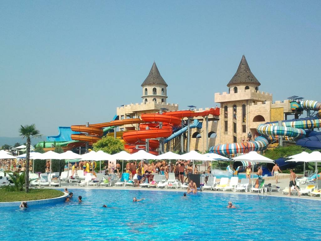 Фото аквапарка